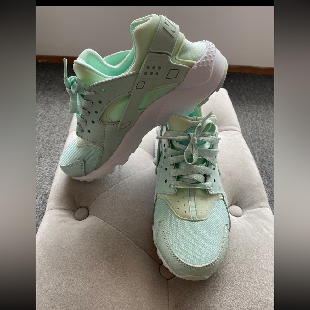 Nike huraches